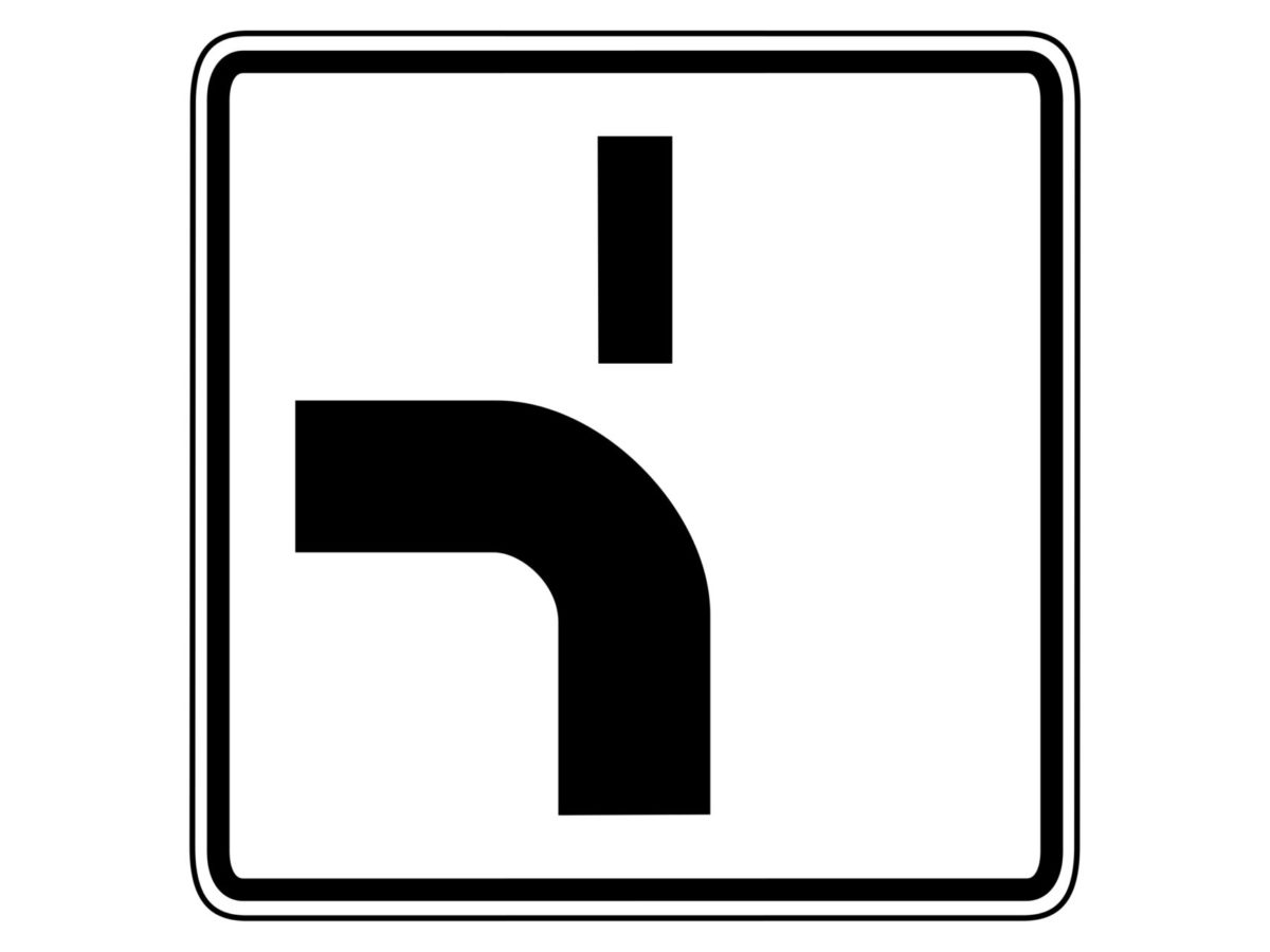 Verkehrszeichen 1002 12 Verlauf Der Vorfahrtstrasse Von Unten Nach Links Einmuendung Von Oben Radfahrausbildung Grundschule